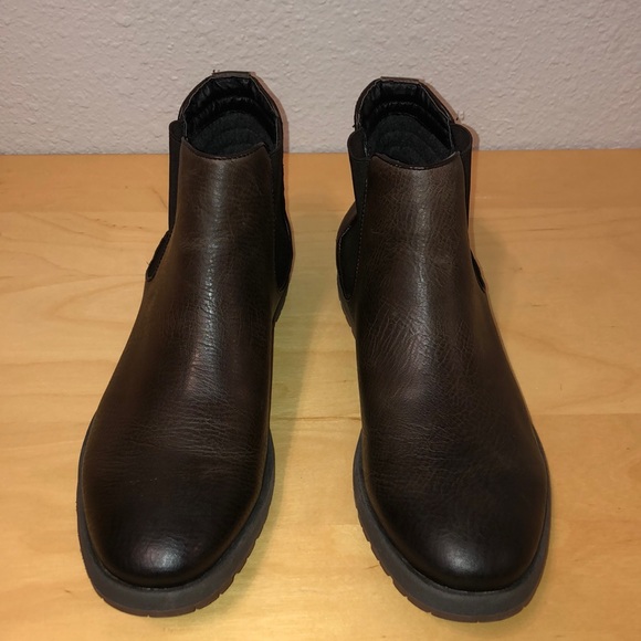 Robert Wayne Other - Lavorazione Artigiana Men’s Chelsea Brown Leather Boots